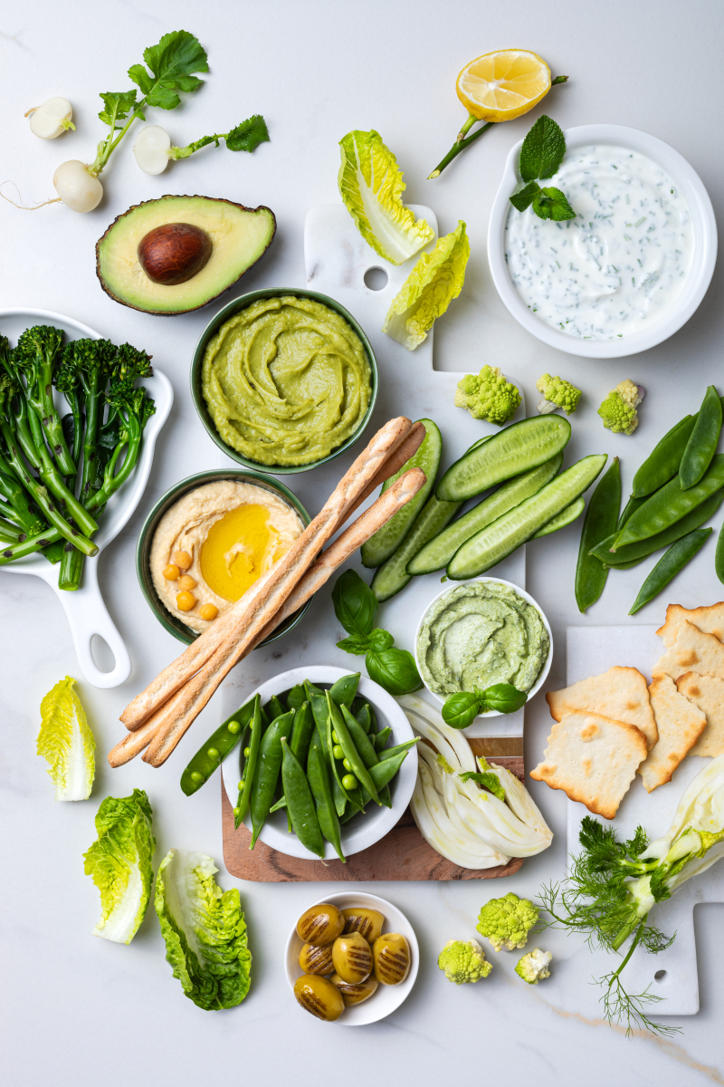 刘德华演唱会嗓子疲惫，多次挥手致意——一位超级巨星的坚持与温情-刘德华演唱会嗓子疲惫 多次挥手示意