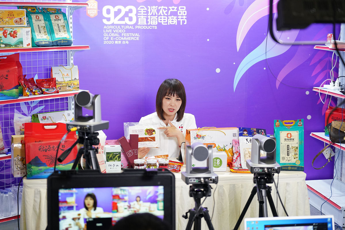 杨瀚森NBA合同总额过亿元,篮球新星的光芒闪耀